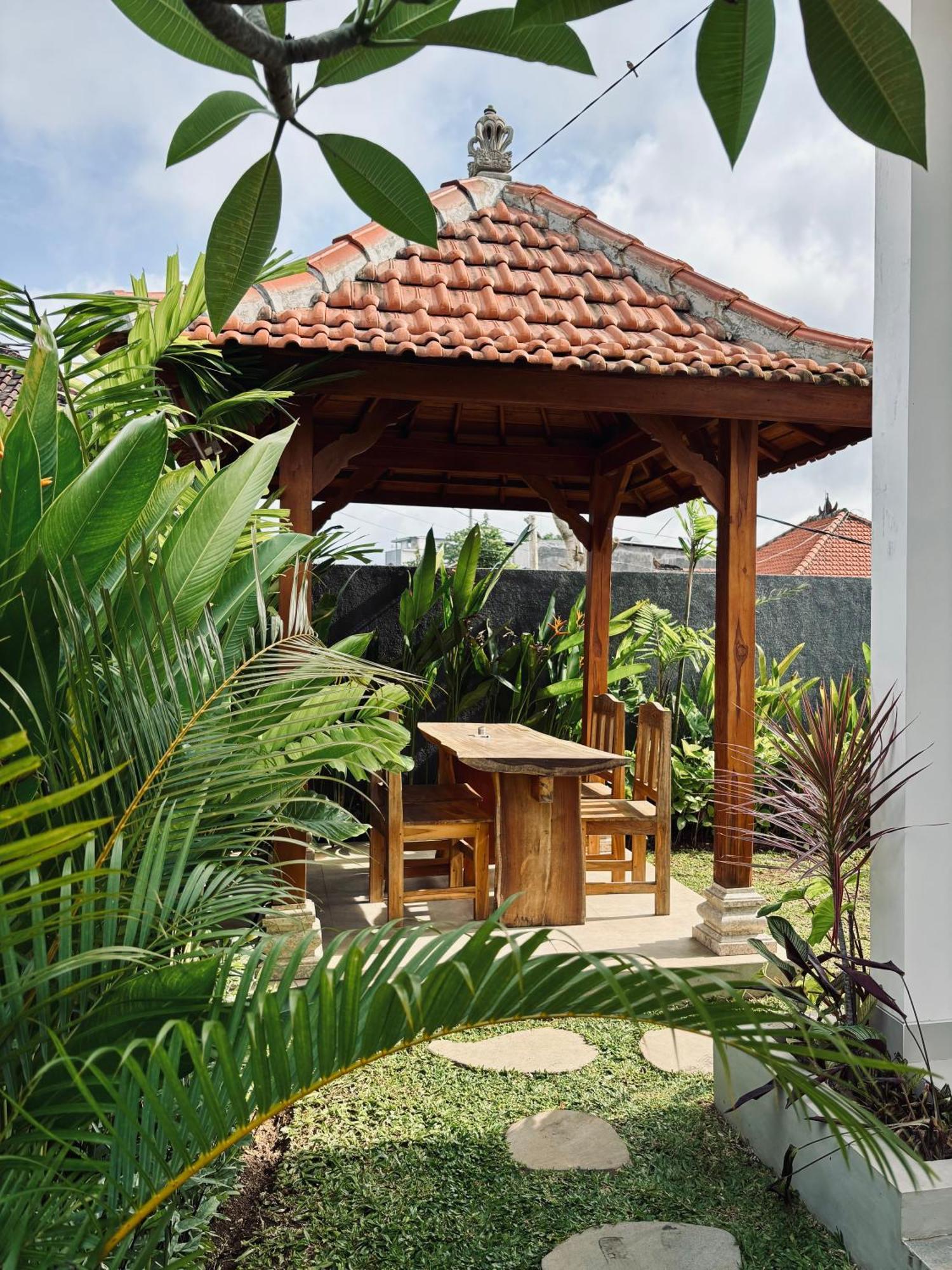 Kampana Homestay Uluwatu  Exterior photo